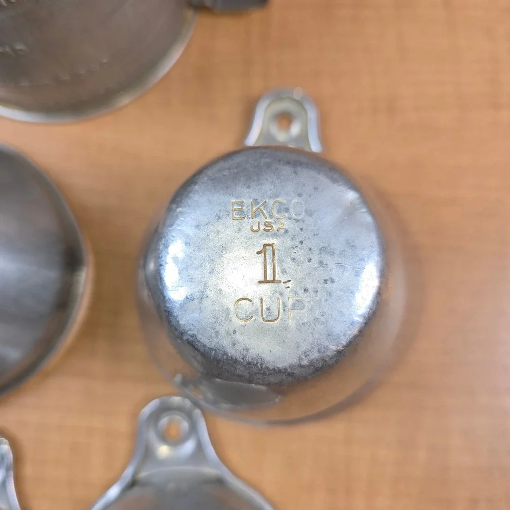 EKCO Aluminum Tab Handle Measuring Cups FARMHOUSE KITCHEN DECOR Vintage USA